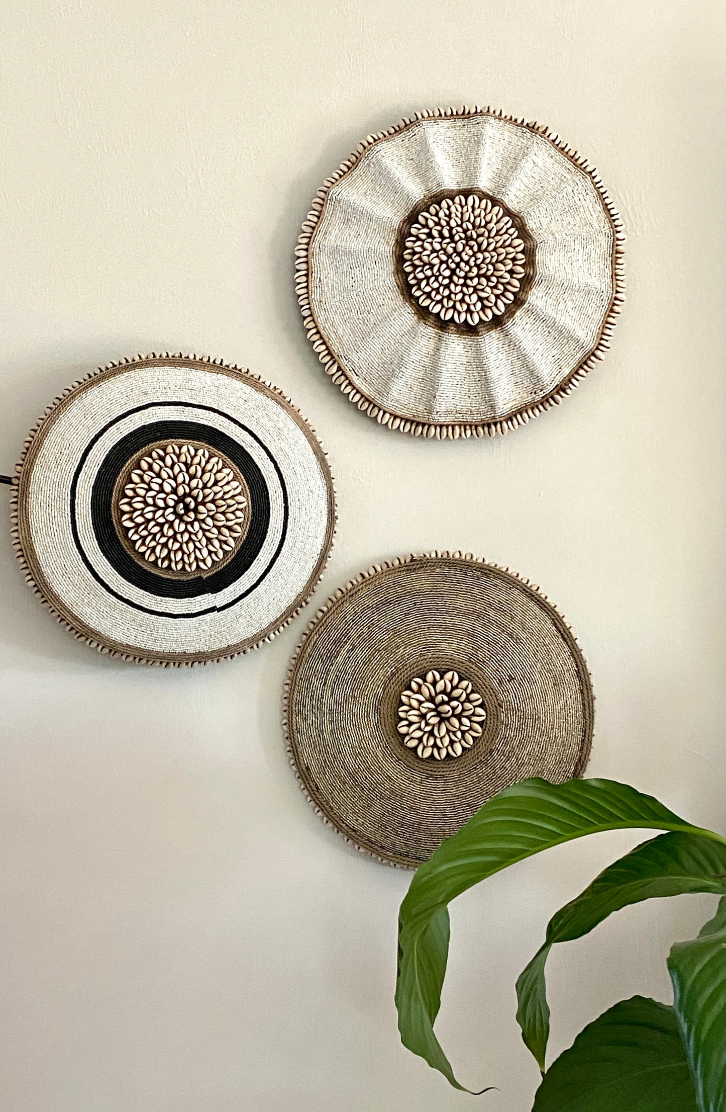 Decorative Beaded African Shield (22 in.) - Bronze & White SL55M29